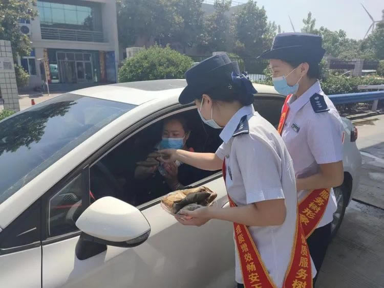 1748048984142628.jpg 4.jpg